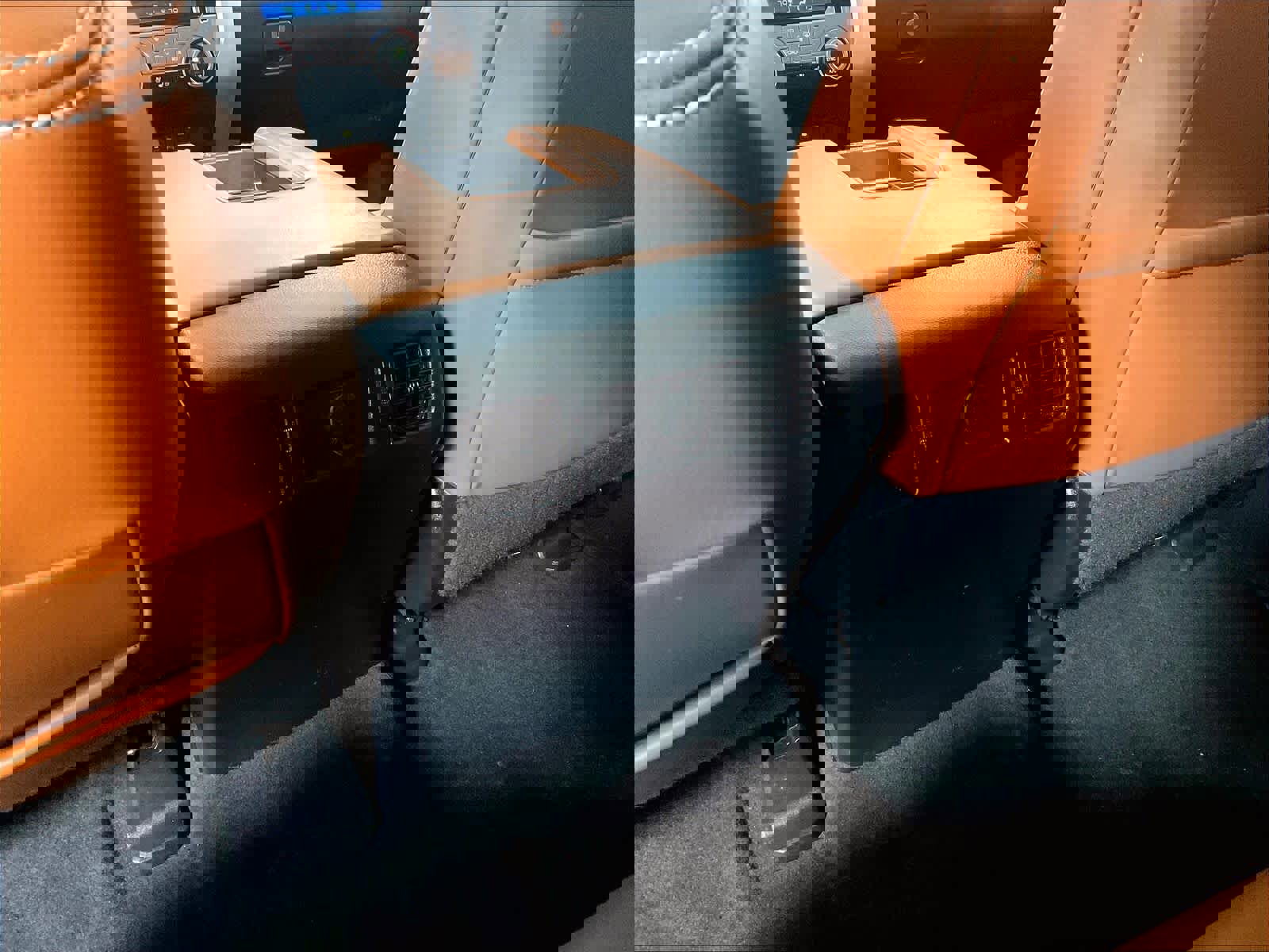 Used 2021 Toyota Tundra 1794 Edition image 28