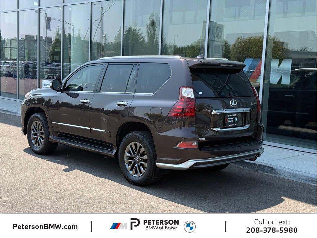 Used 2017 Lexus GX 460 Premium AWD/4WD image 3