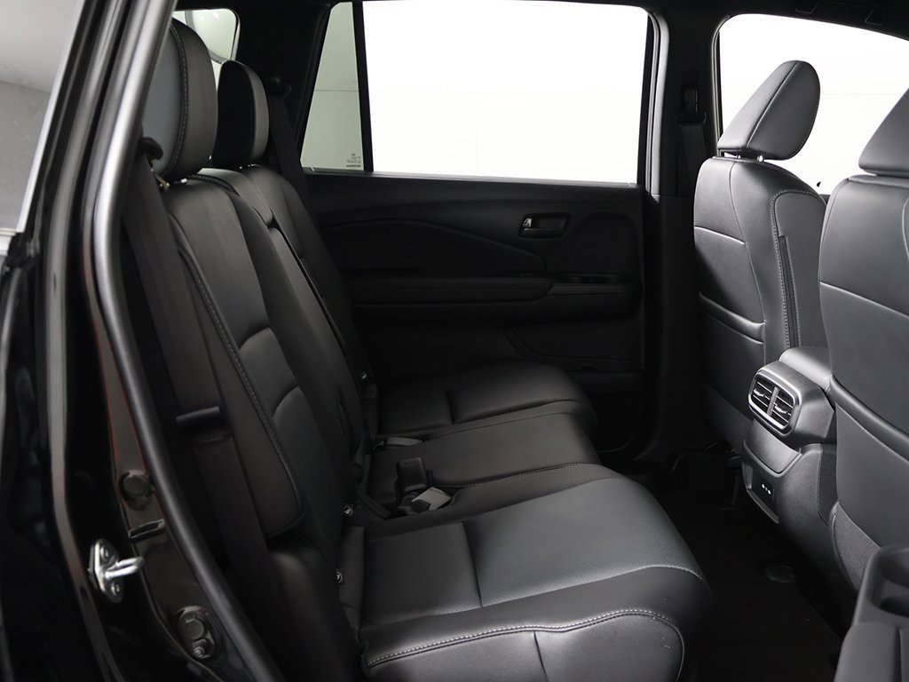 Used 2024 Honda Passport EX-L image 30