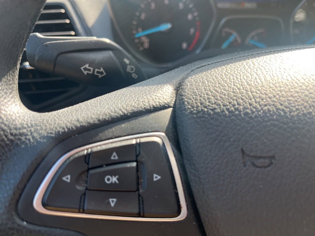 Used 2019 Ford Escape SE image 13