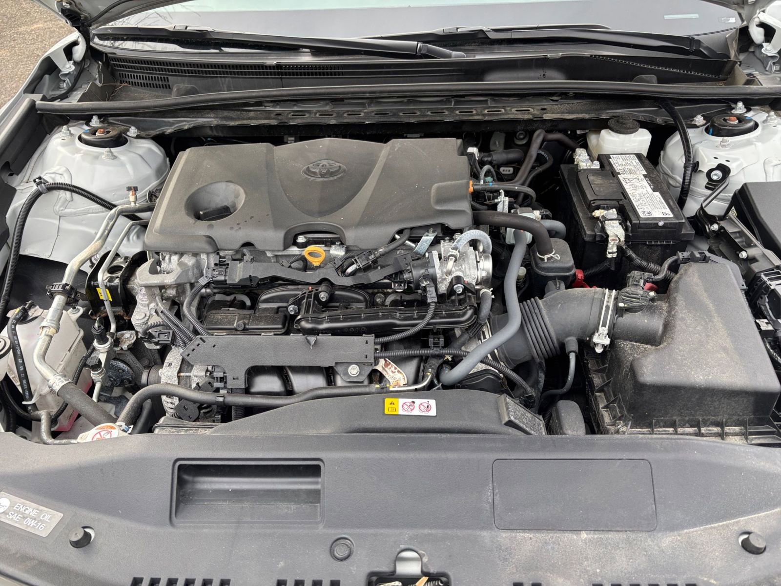 Used 2024 Toyota Camry SE image 31