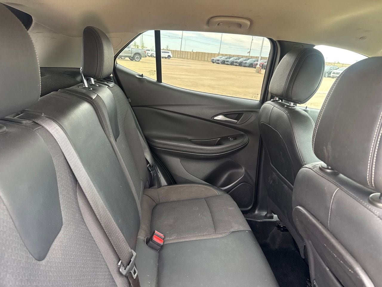 Used 2021 Buick Encore GX Preferred w/ Sport Touring Package FWD image 7