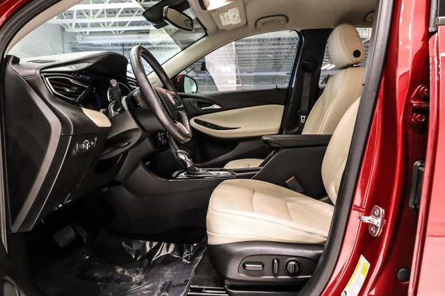 Used 2020 Buick Encore GX Essence image 13