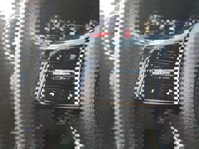 Used 2024 Kia Forte LXS w/ LXS Technology Package image 17