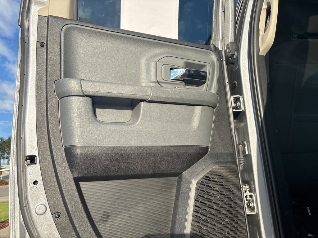 Used 2024 RAM 1500 Classic SLT image 22