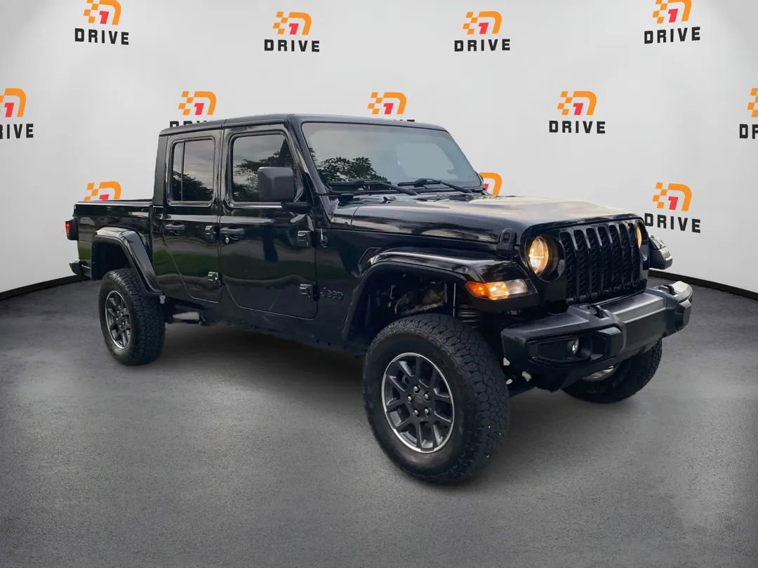 Used 2022 Jeep Gladiator Sport AWD/4WD image 3