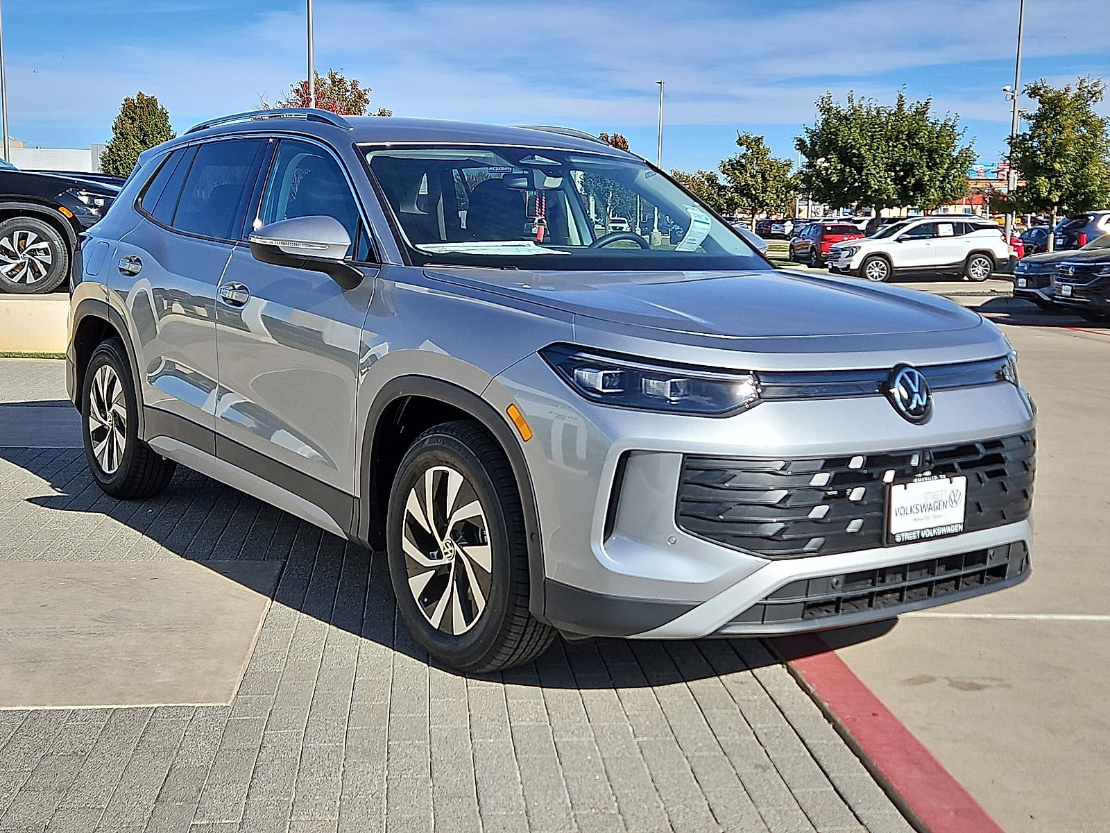 New 2026 Volkswagen Tiguan S image 5