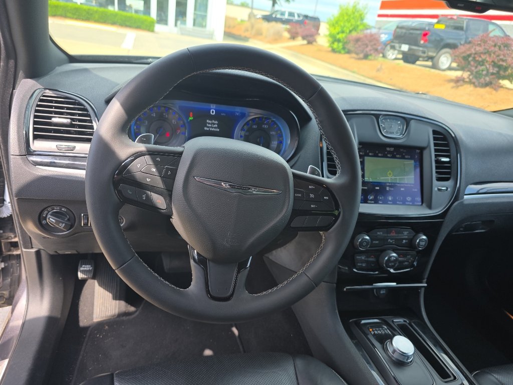 Used 2023 Chrysler 300 S w/ Comfort Group RWD image 11
