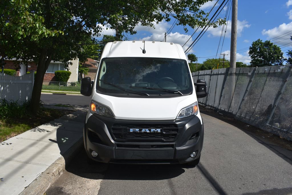Used 2026 RAM ProMaster 2500 w/ Convenience Group FWD image 3