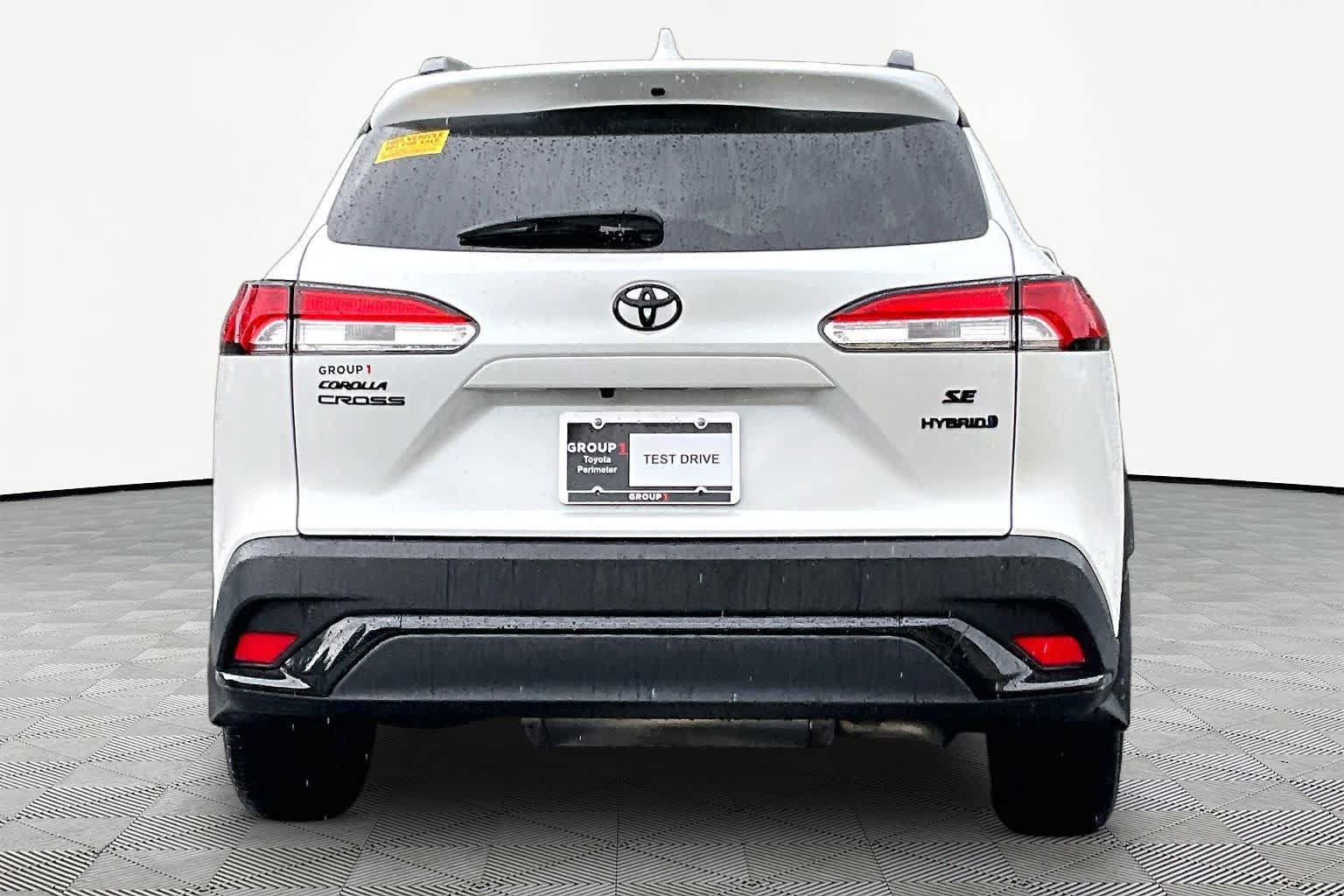 Certified 2024 Toyota Corolla Cross AWD Hybrid image 5
