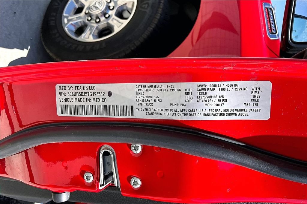 Certified 2026 RAM 2500 Big Horn AWD/4WD image 29