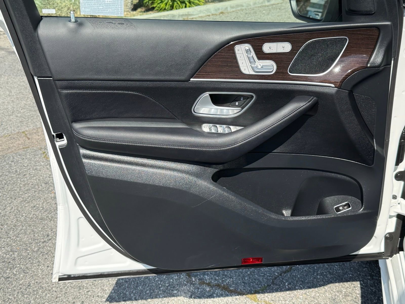 Used 2025 Mercedes-Benz GLE 450 4MATIC Coupe image 19