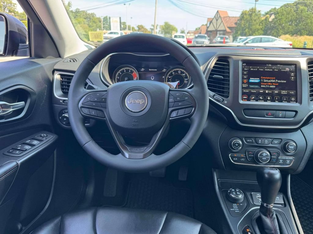 Used 2022 Jeep Cherokee Trailhawk w/ Sun, Sound & Nav Group AWD/4WD image 14