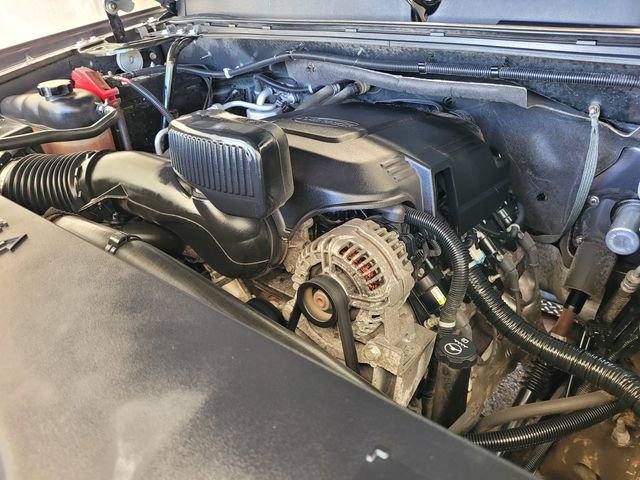 Used 2011 Chevrolet Silverado 2500 LTZ w/ LTZ Plus Package image 34