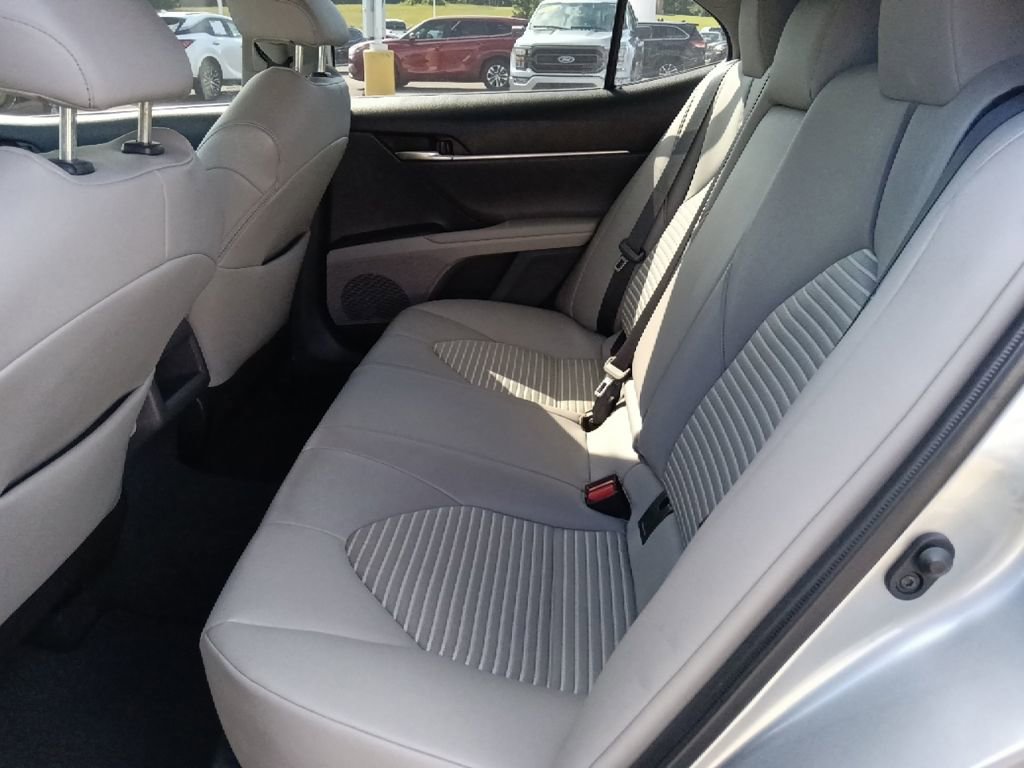 Used 2023 Toyota Camry SE FWD image 26