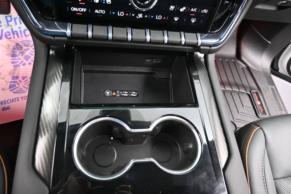 New 2026 GMC Yukon AT4 w/ AT4 Premium Package AWD/4WD image 47