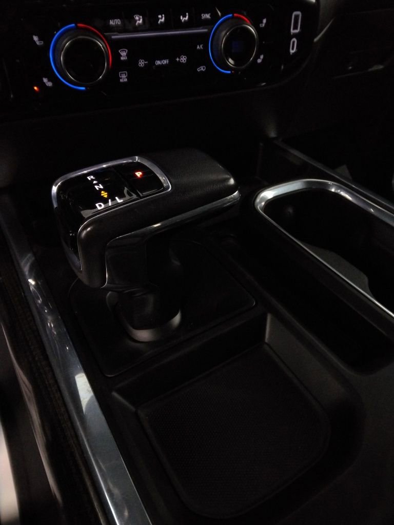 Used 2022 Chevrolet Silverado 1500 RST image 18