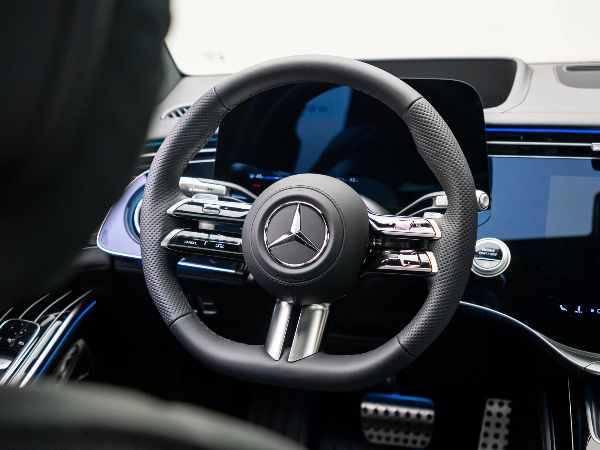 New 2027 Mercedes-Benz S 580 4MATIC Sedan image 11