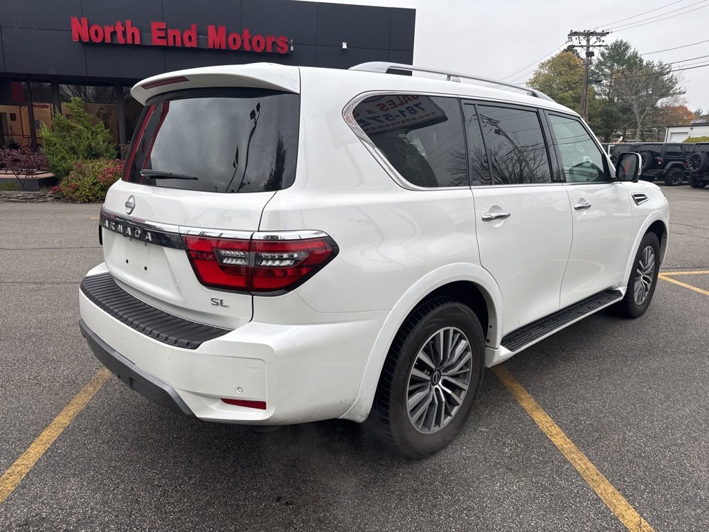 Used 2024 Nissan Armada SL w/ Captain's Chairs Package image 3
