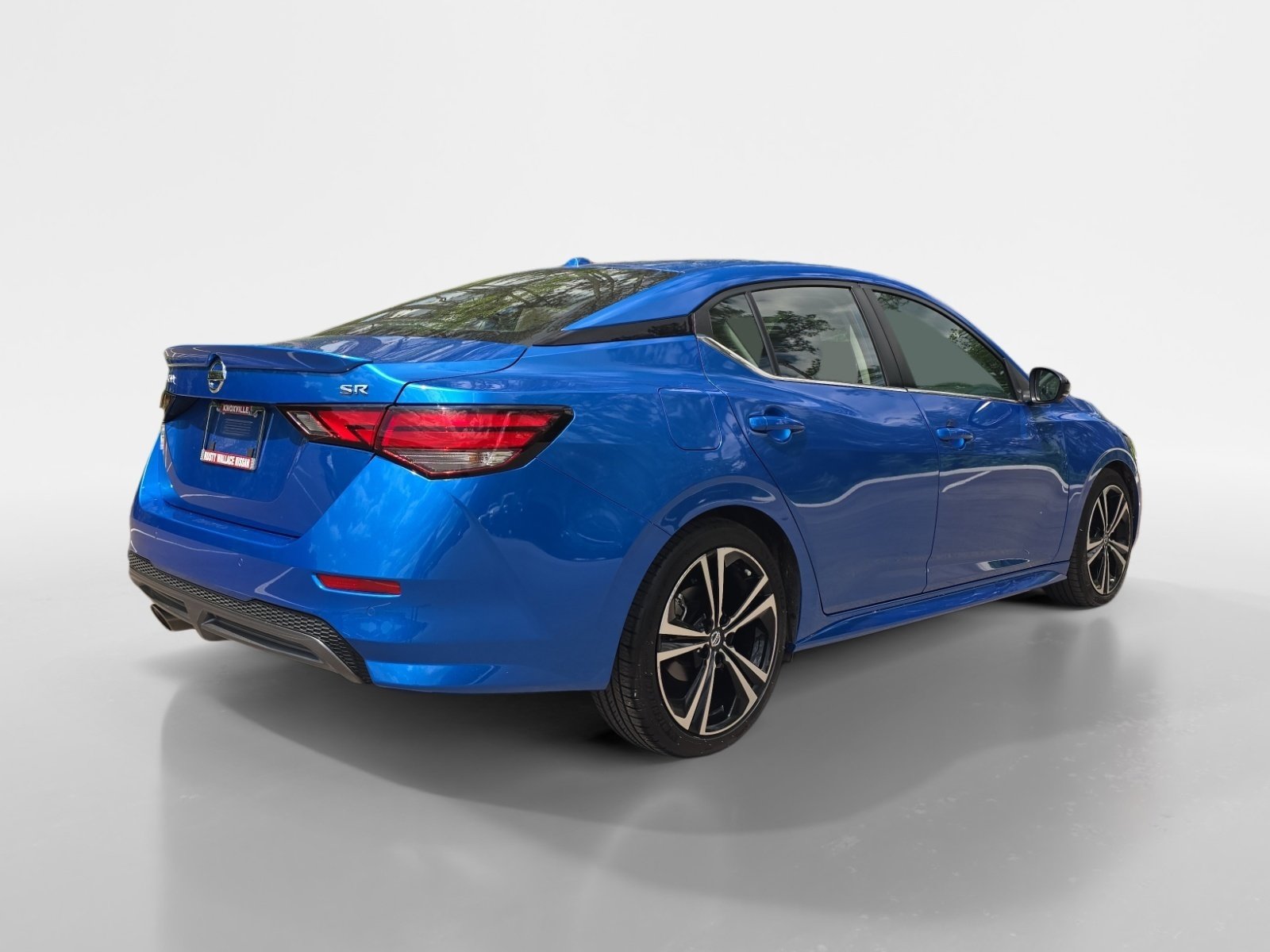 Used 2023 Nissan Sentra SR w/ SR Premium Package image 5