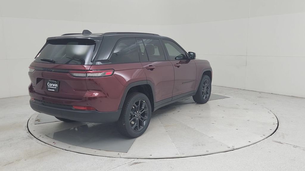 New 2025 Jeep Grand Cherokee Limited image 14