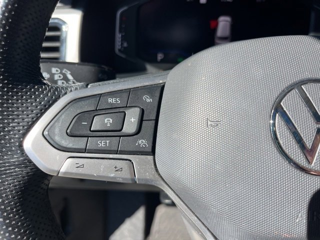 Used 2021 Volkswagen Atlas SEL R-Line image 19