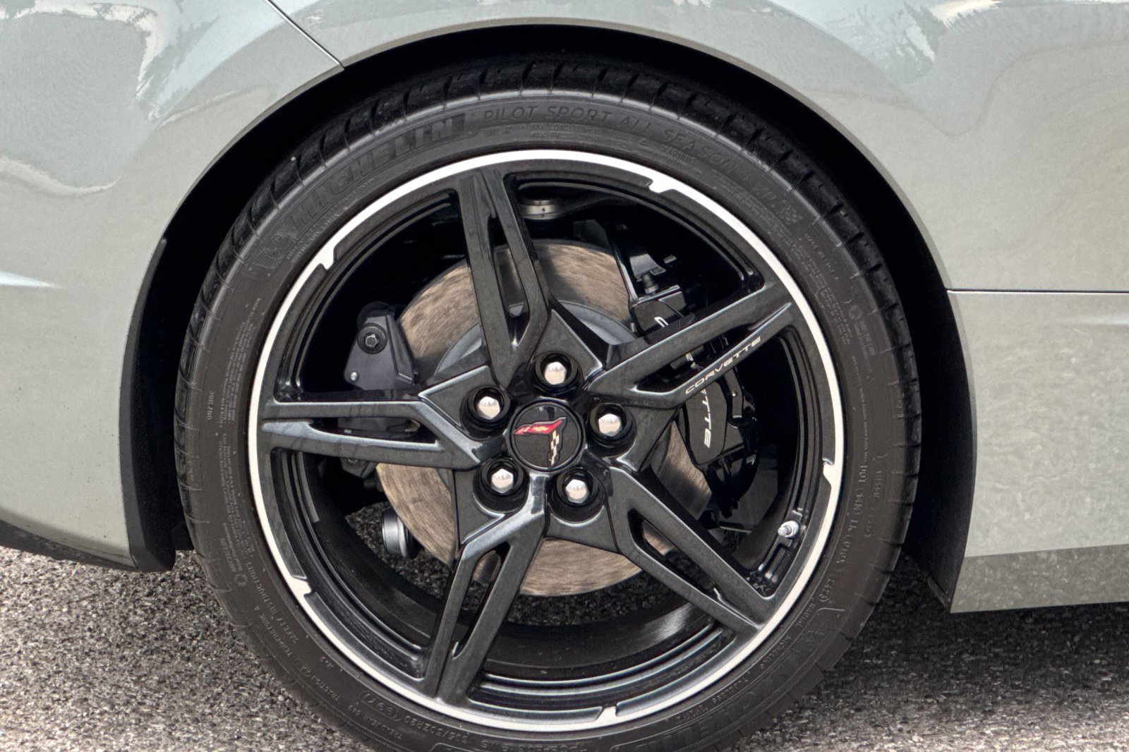 Used 2023 Chevrolet Corvette Stingray Coupe w/ 1LT image 23