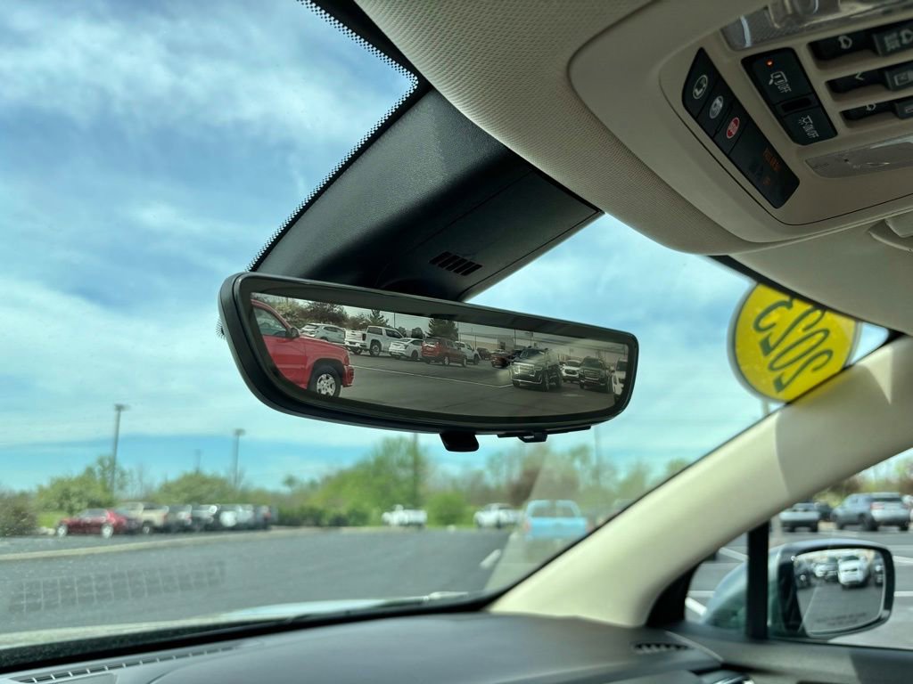 Used 2023 Buick Enclave Avenir w/ Trailering Package, 5000 lbs. FWD image 43