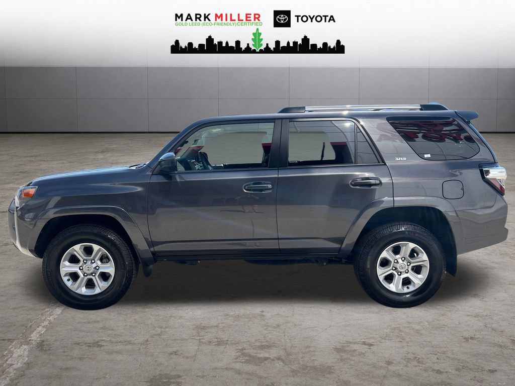 Certified 2023 Toyota 4Runner SR5 AWD/4WD image 2