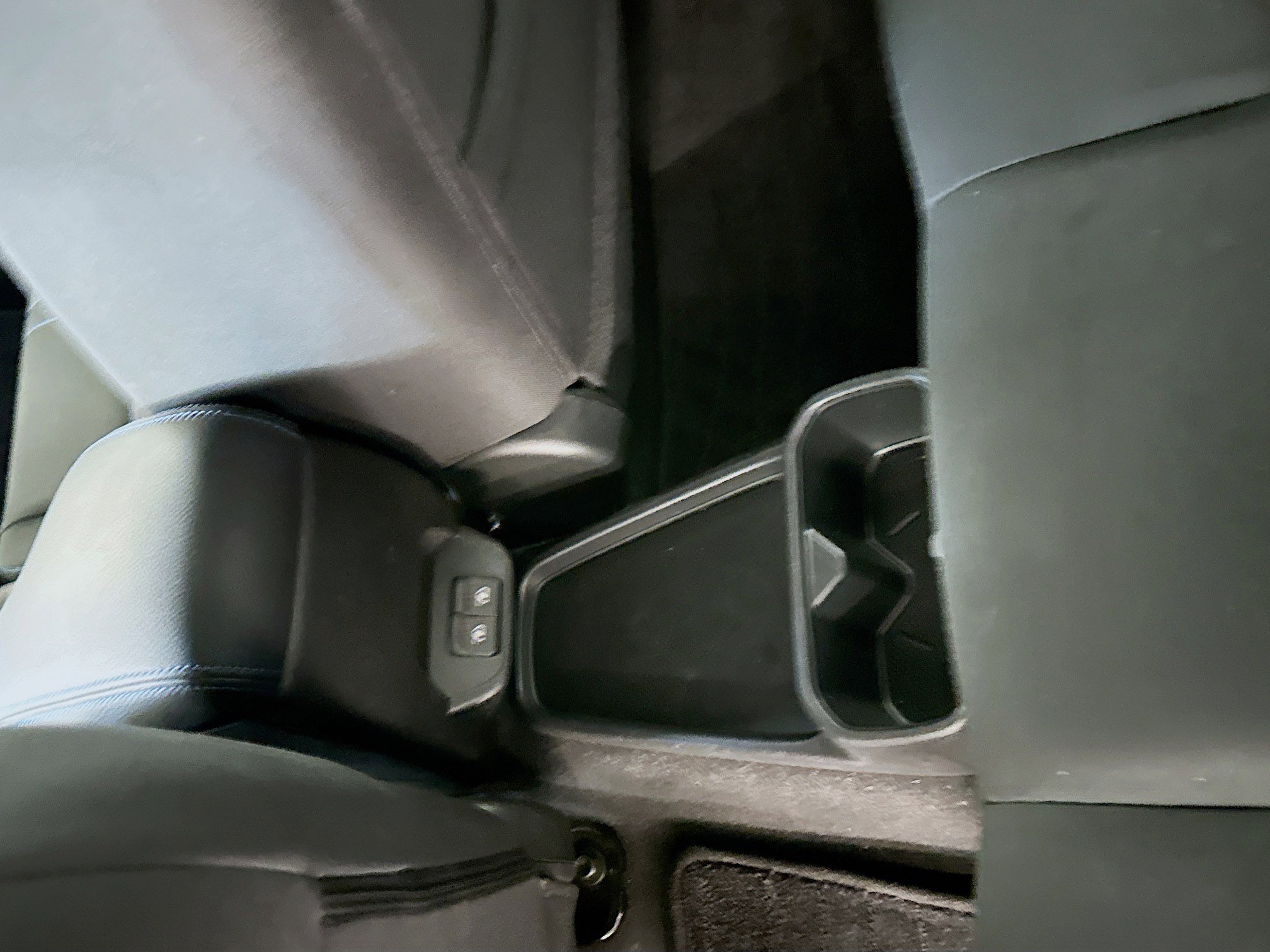 Used 2024 Nissan Leaf S FWD image 27