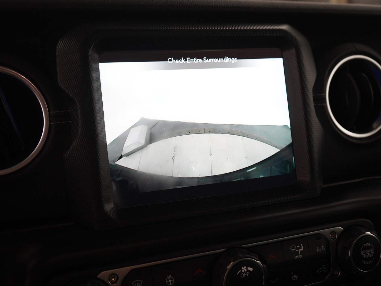 Used 2021 Jeep Wrangler Unlimited Sahara w/ Cold Weather Group image 25