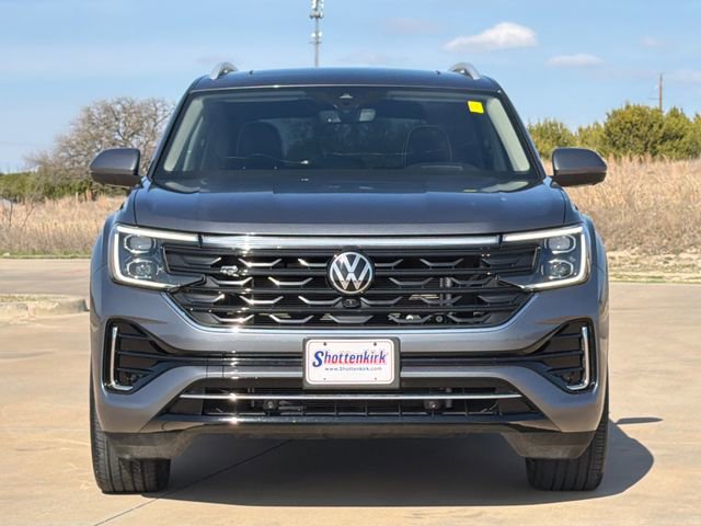 Used 2025 Volkswagen Atlas SEL Premium R-Line AWD/4WD image 2