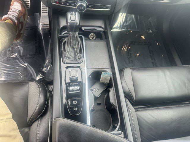 Used 2021 Volvo XC60 T5 R-Design w/ Protection Package Premier image 20