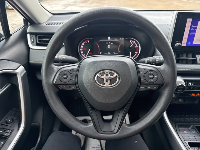 Used 2023 Toyota RAV4 XLE w/ Convenience Package image 25