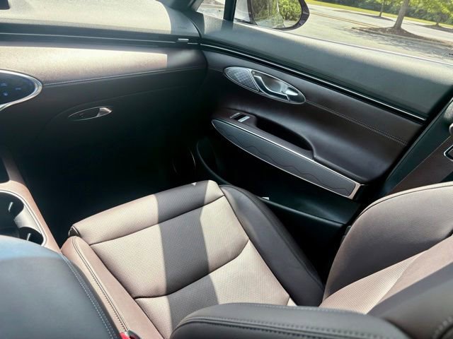 Used 2024 Genesis GV70 2.5T w/ Advanced Package AWD/4WD image 26