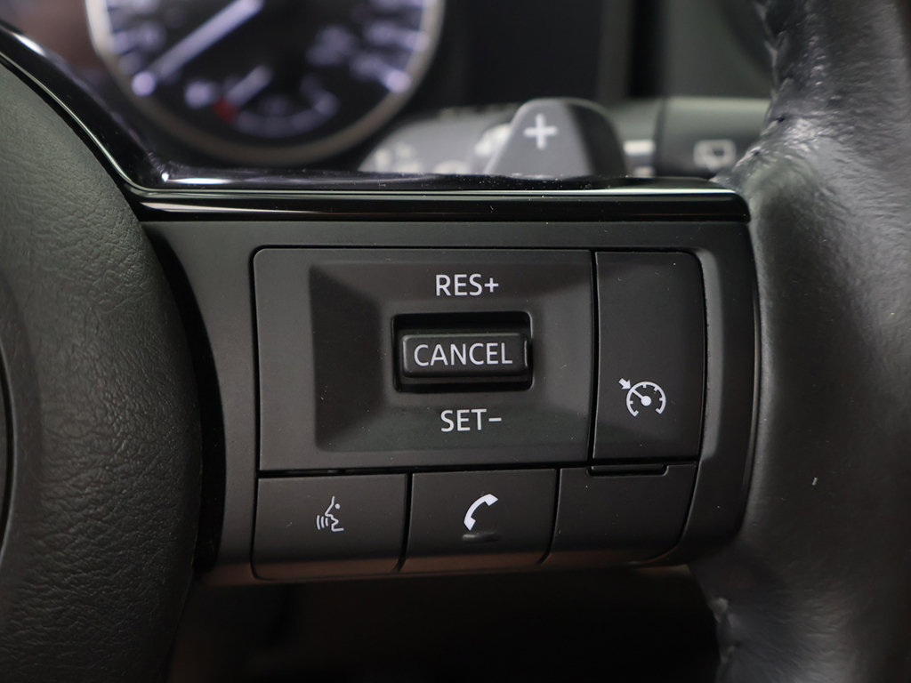 Used 2021 Nissan Rogue S FWD image 39