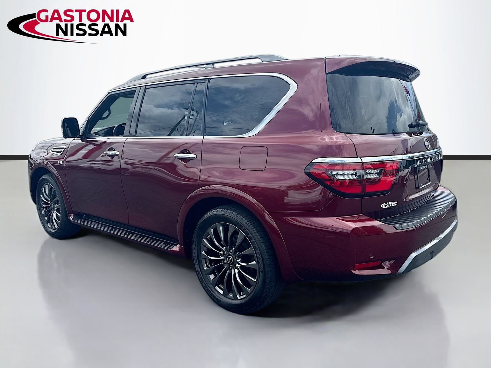 Used 2022 Nissan Armada Platinum AWD/4WD image 6