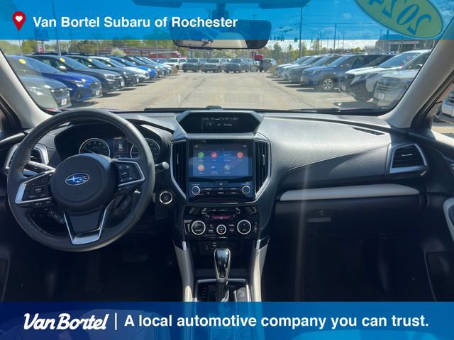 Used 2024 Subaru Forester Limited AWD/4WD image 12