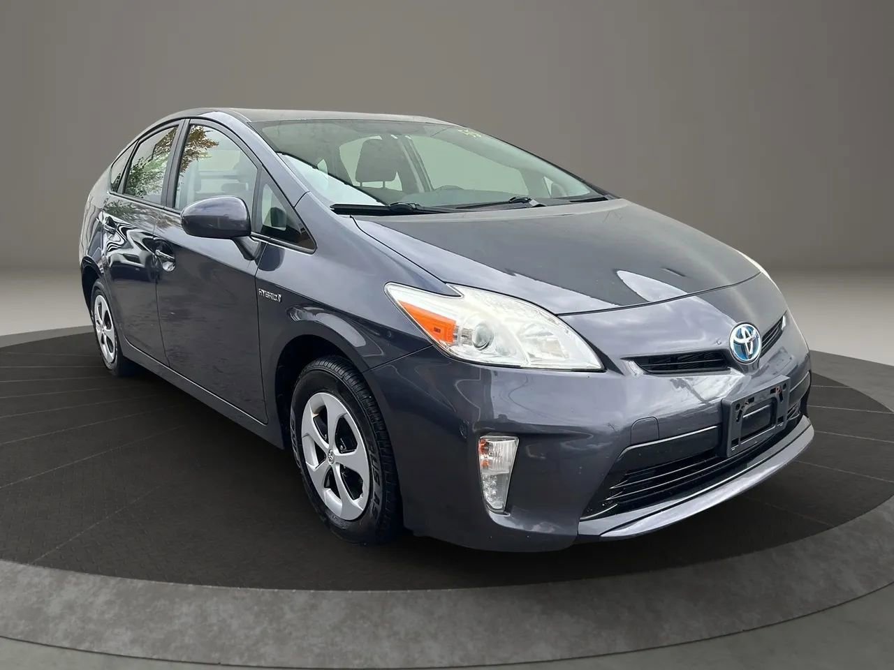 Used 2014 Toyota Prius One image 3