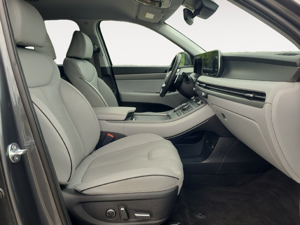 Used 2025 Hyundai Palisade SEL AWD/4WD image 15