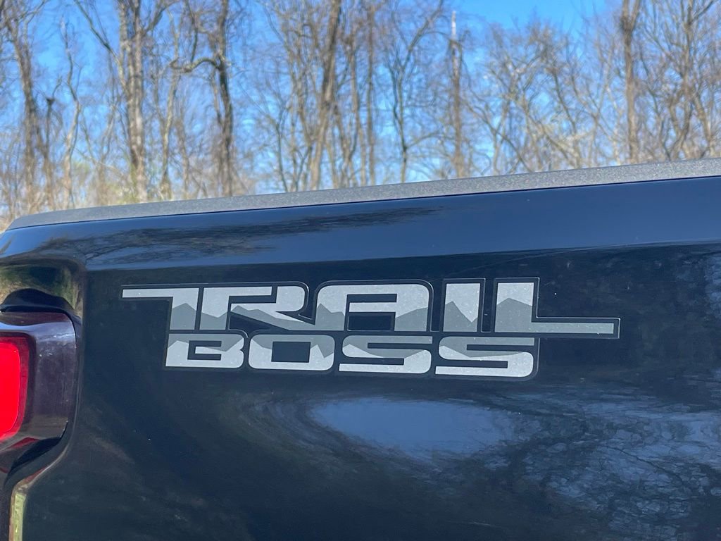 Certified 2025 Chevrolet Silverado 2500 LTZ w/ Trail Boss Package AWD/4WD image 22