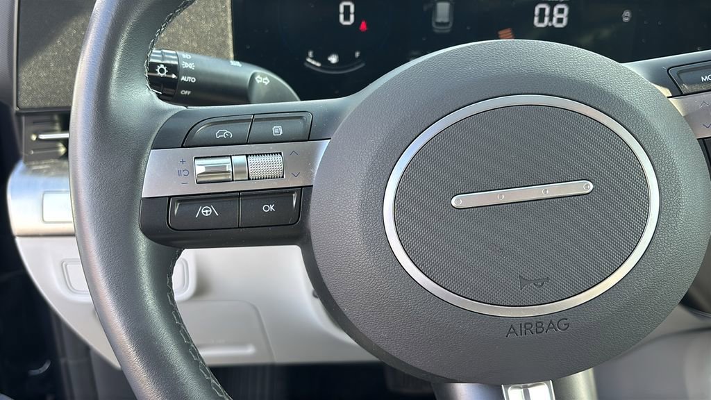 Used 2024 Hyundai Kona SEL image 17