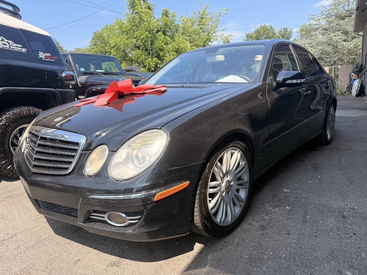 Used 2008 Mercedes-Benz E 350 Sedan image 2