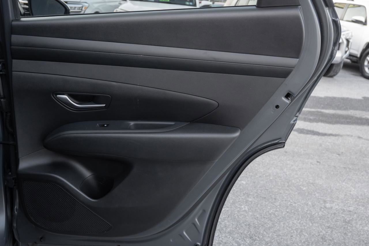 Used 2025 Hyundai Tucson SEL image 40