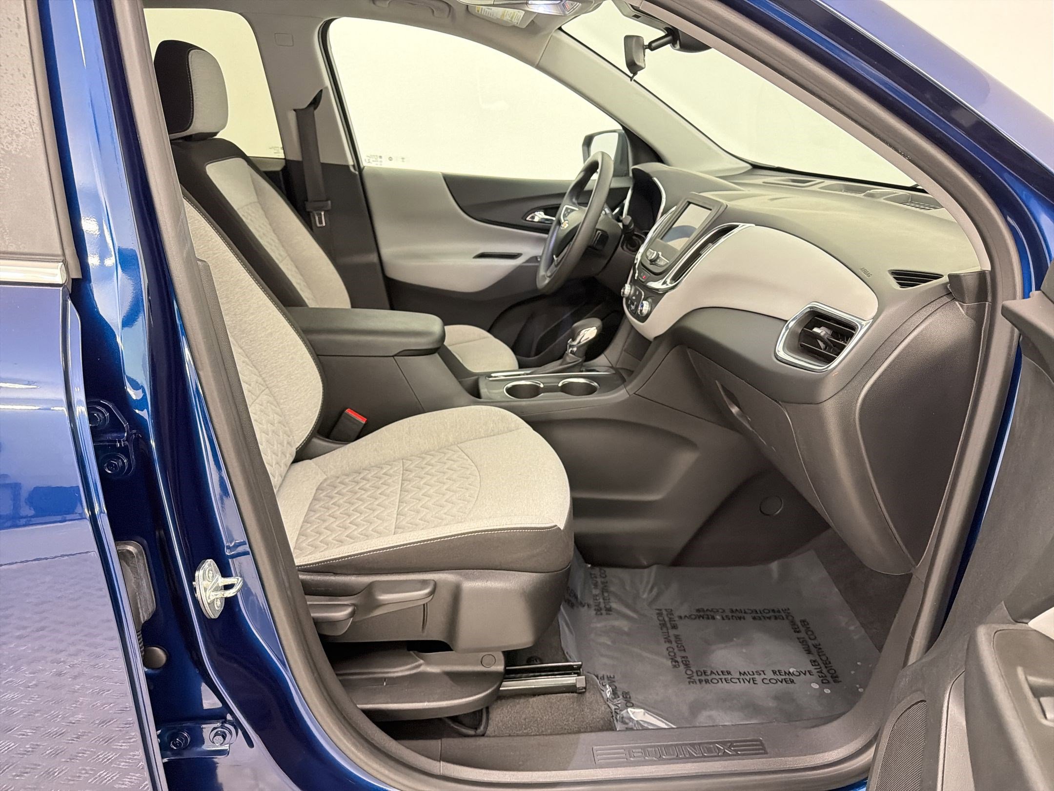 Used 2022 Chevrolet Equinox LT FWD image 25
