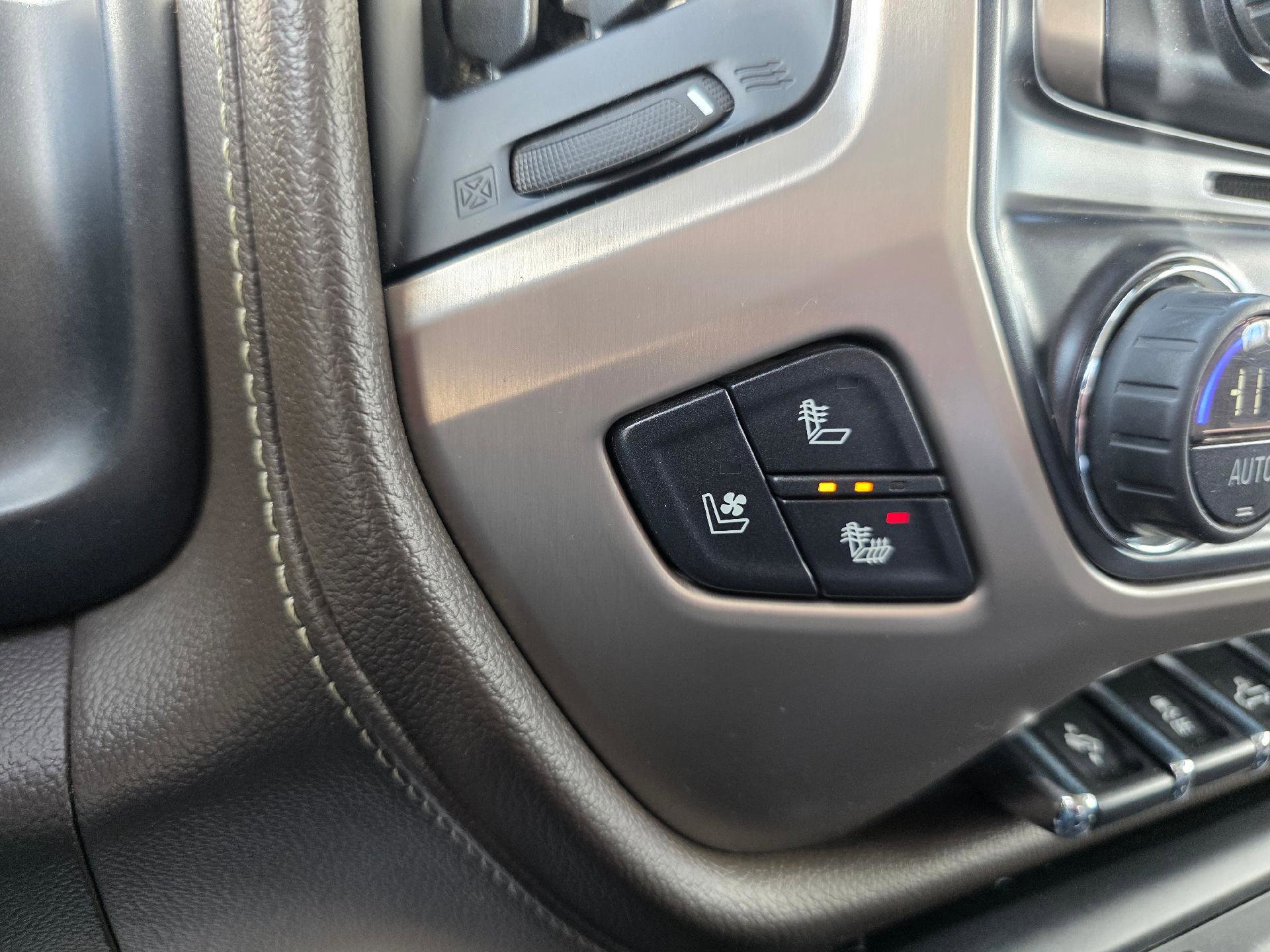 Used 2016 GMC Sierra 1500 Denali w/ Denali Ultimate Package image 18