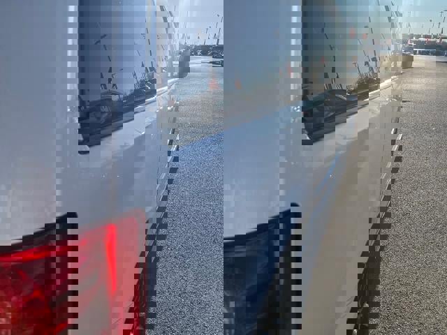 Used 2017 Dodge Grand Caravan GT image 20