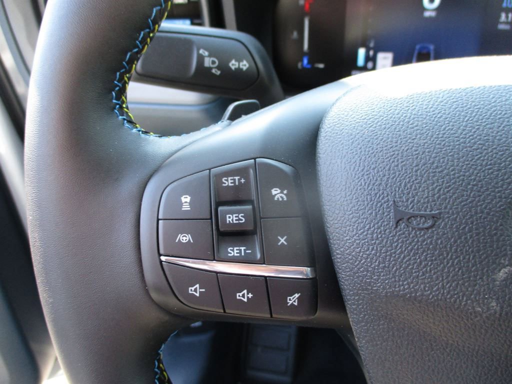 New 2026 Ford Maverick Lobo image 6