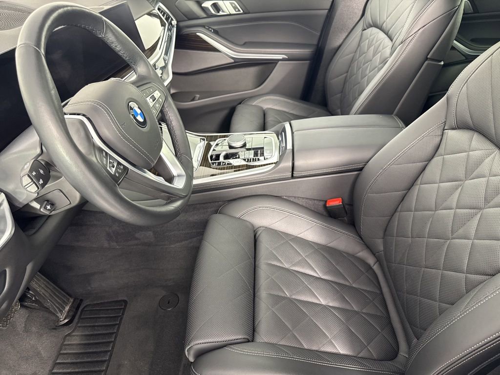 Certified 2025 BMW X5 xDrive40i w/ Climate Comfort Package image 15