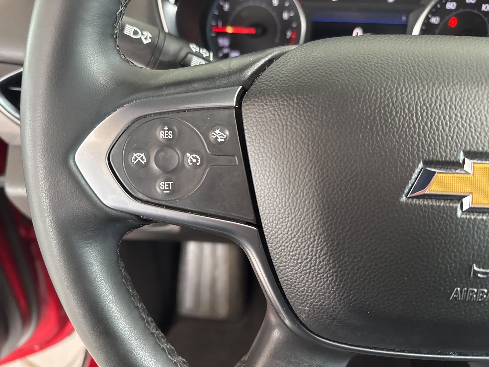 Used 2023 Chevrolet Traverse LT image 26